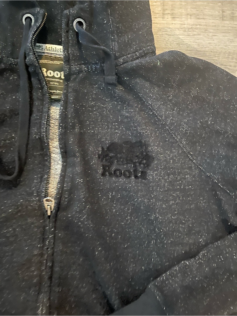 Roots Athletics Women’s Black Full Zip Hoodie – Size Large - Picture 3 of 6